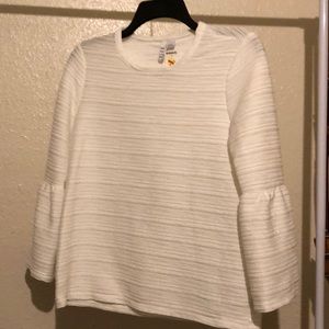 Fitted blouse/ ribbed fabric with bell sleeve.